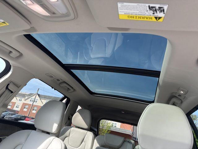 used 2023 Volvo XC90 car, priced at $51,749