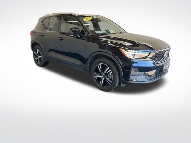 used 2023 Volvo XC40 car, priced at $33,977