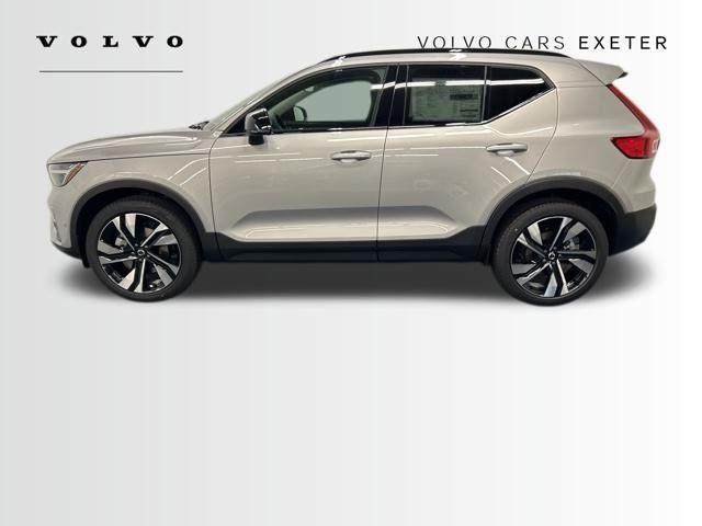 new 2025 Volvo XC40 car, priced at $52,215