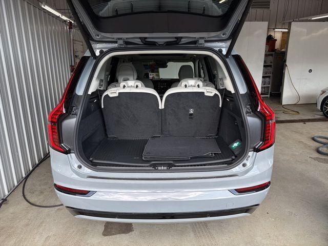 new 2026 Volvo XC90 car, priced at $84,505