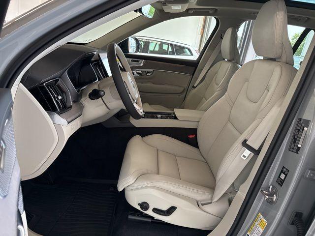 new 2026 Volvo XC90 car, priced at $84,505