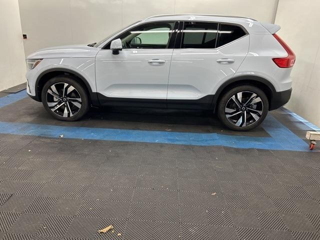 used 2024 Volvo XC40 car, priced at $39,603