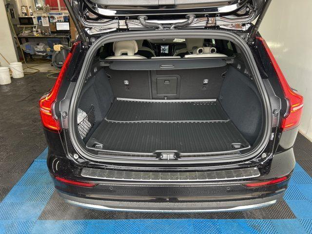 new 2025 Volvo V60 Cross Country car, priced at $61,720