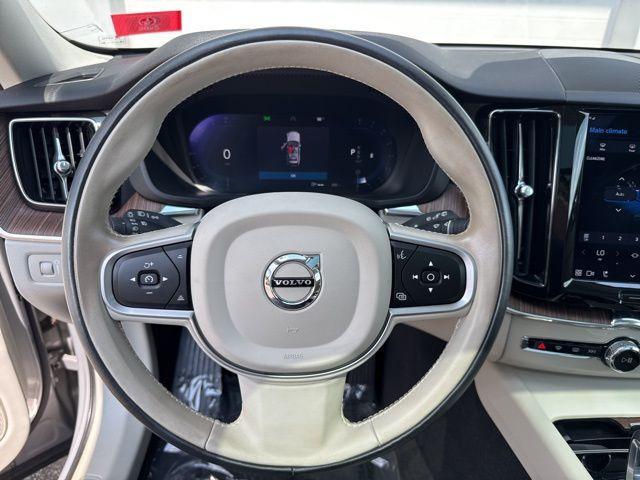 used 2022 Volvo XC60 car, priced at $36,593