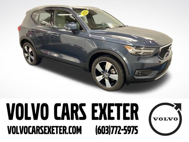 used 2022 Volvo XC40 car, priced at $35,377