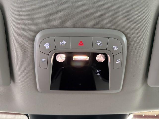 new 2025 Volvo EX90 car, priced at $84,040