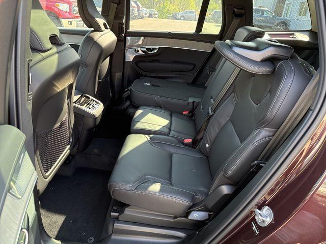 new 2025 Volvo XC90 car, priced at $77,995