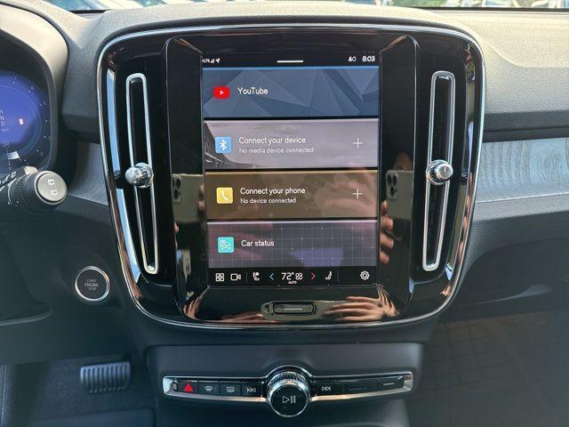 new 2025 Volvo XC40 car, priced at $50,235