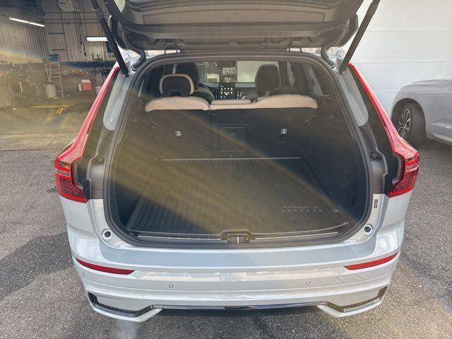 new 2026 Volvo XC60 car, priced at $58,375