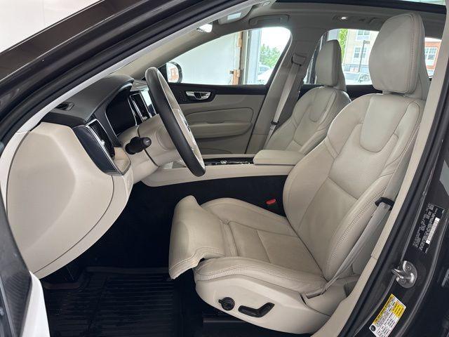 used 2022 Volvo XC60 car, priced at $39,987