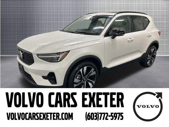 new 2025 Volvo XC40 car, priced at $50,215