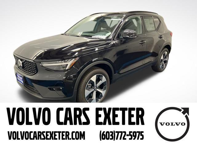 new 2025 Volvo XC40 car, priced at $49,565