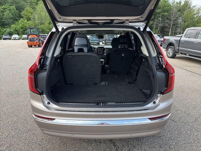 new 2025 Volvo XC90 car, priced at $68,935
