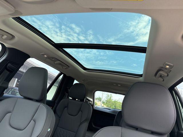 new 2025 Volvo XC90 car, priced at $68,935