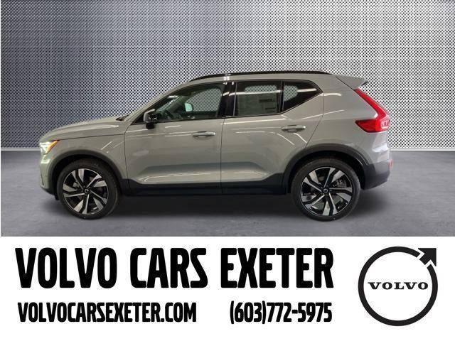 new 2025 Volvo XC40 car, priced at $51,235