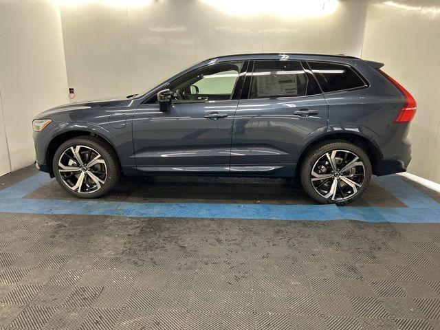 new 2025 Volvo XC60 Plug-In Hybrid car, priced at $68,985