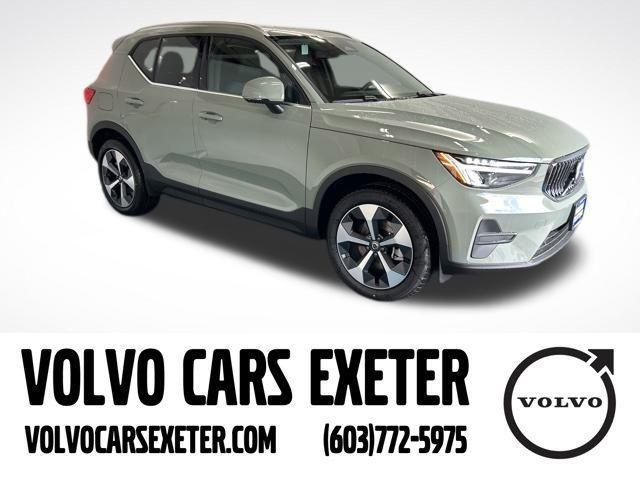 new 2025 Volvo XC40 car, priced at $45,465