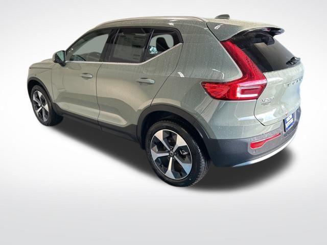 new 2025 Volvo XC40 car, priced at $44,465