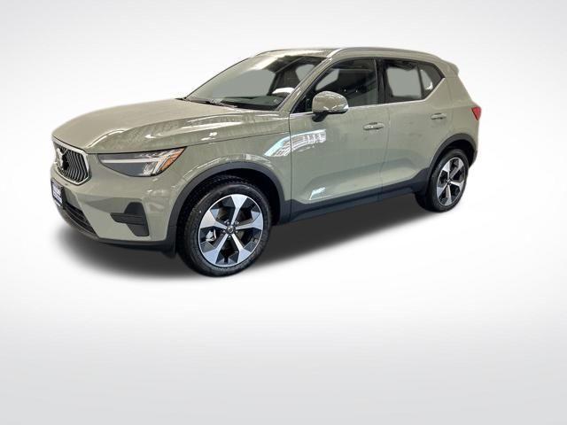 new 2025 Volvo XC40 car, priced at $44,465