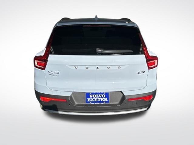 new 2025 Volvo XC40 car, priced at $47,335