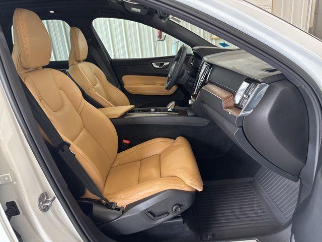 used 2022 Volvo XC60 car, priced at $40,807