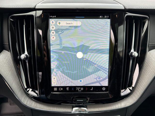 new 2025 Volvo XC60 car