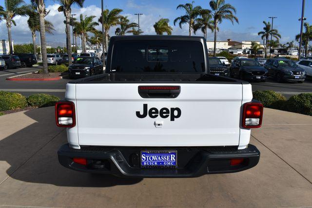 used 2022 Jeep Gladiator car, priced at $31,895