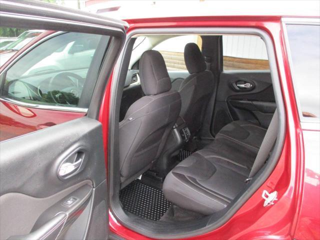 used 2015 Jeep Cherokee car, priced at $9,999