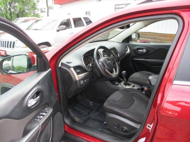 used 2015 Jeep Cherokee car, priced at $9,999