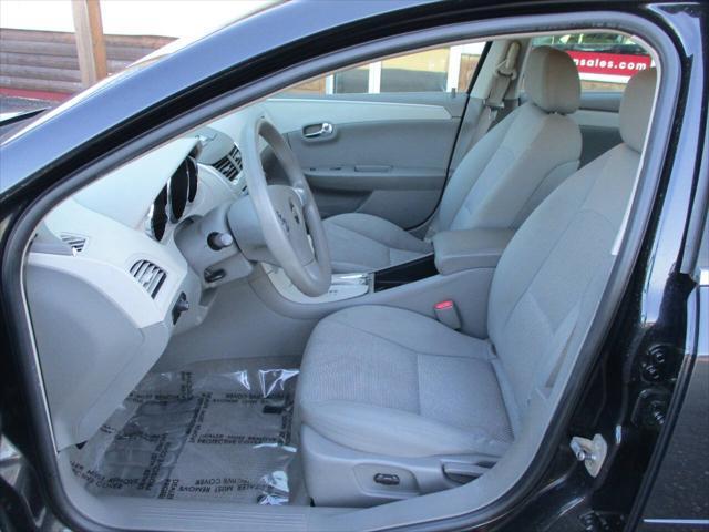 used 2009 Chevrolet Malibu car, priced at $2,999