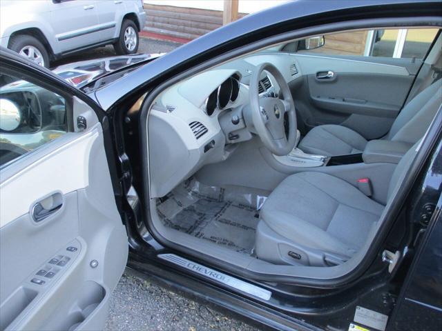used 2009 Chevrolet Malibu car, priced at $2,999