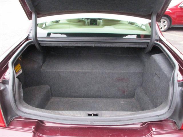 used 2006 Lincoln Town Car car, priced at $4,995