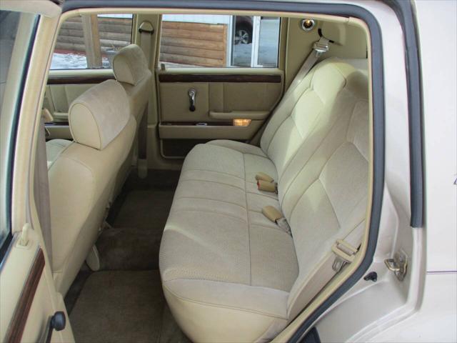 used 1993 Dodge Dynasty car, priced at $4,999