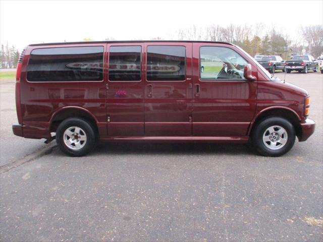 used 2001 GMC Savana 1500 car, priced at $7,995