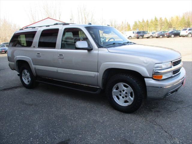used 2004 Chevrolet Suburban car, priced at $4,995