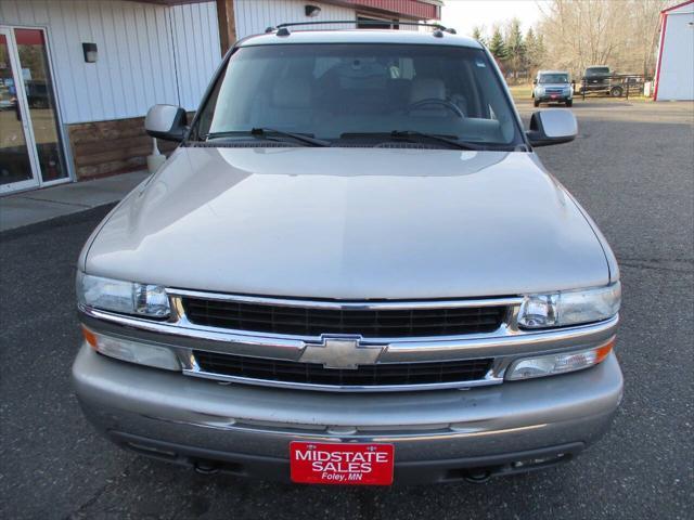 used 2004 Chevrolet Suburban car, priced at $4,995