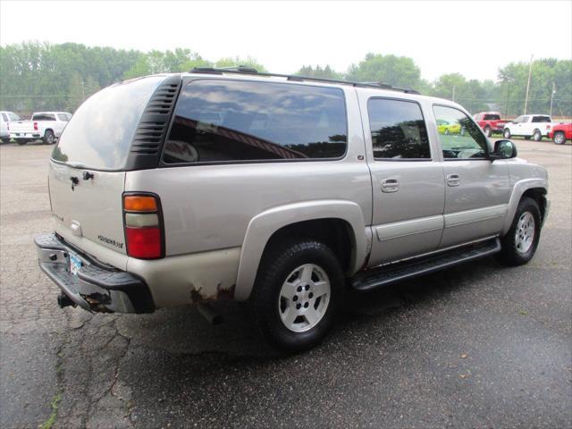 used 2004 Chevrolet Suburban car, priced at $3,999