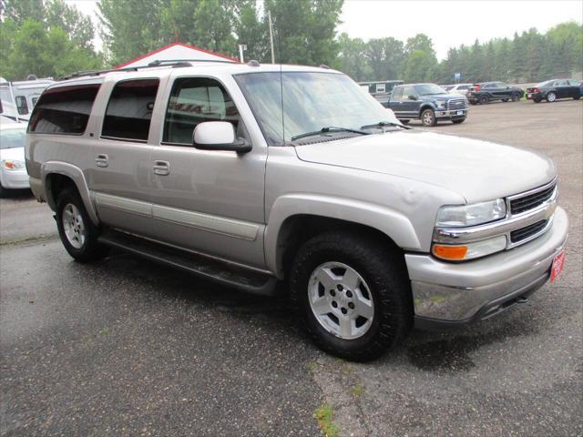 used 2004 Chevrolet Suburban car, priced at $3,999