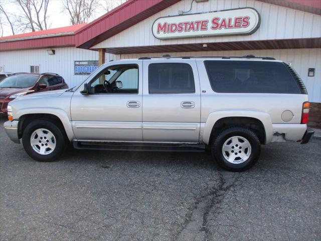 used 2004 Chevrolet Suburban car, priced at $4,995