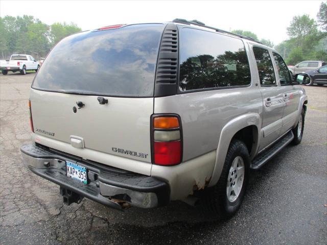 used 2004 Chevrolet Suburban car, priced at $3,999