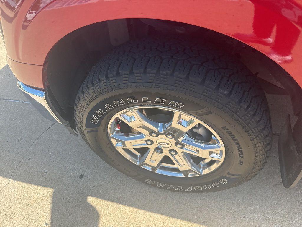 used 2021 Ford F-150 car, priced at $36,995