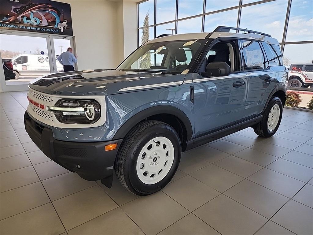 new 2025 Ford Bronco Sport car, priced at $35,237