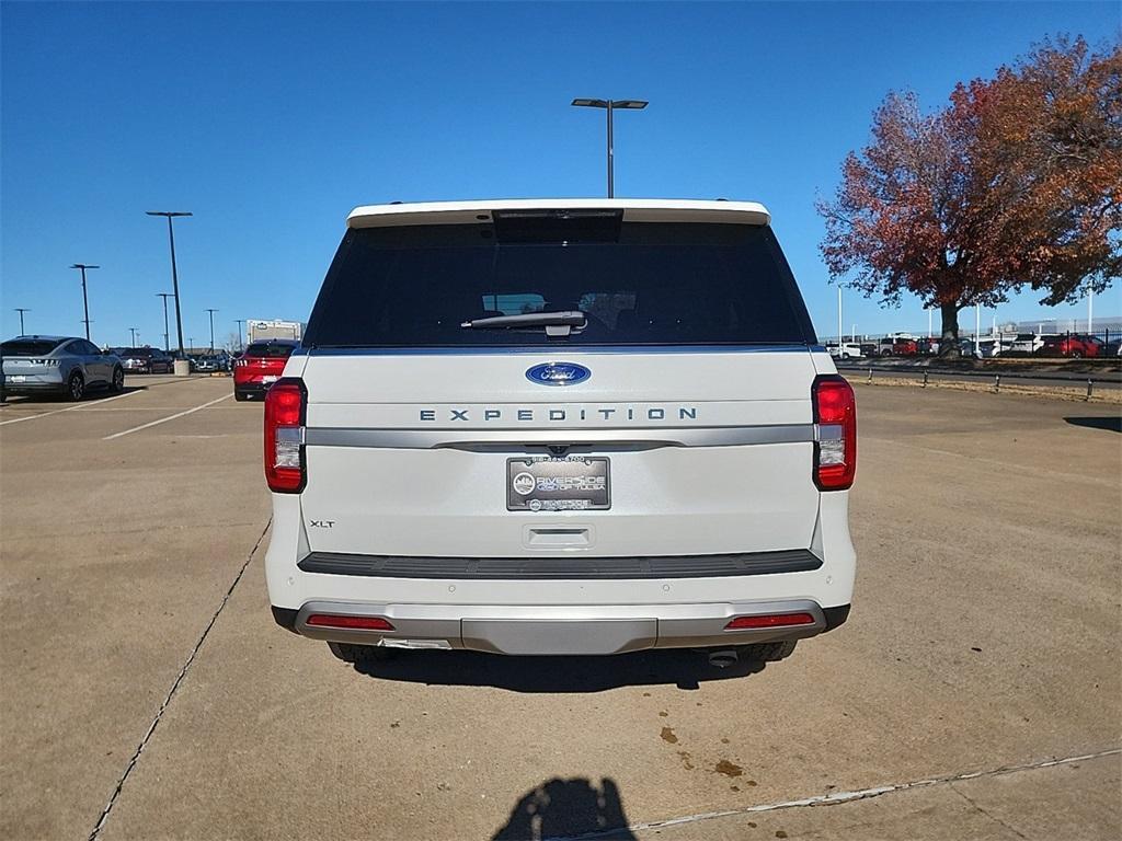 new 2024 Ford Expedition car, priced at $68,513