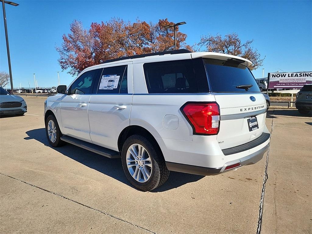 new 2024 Ford Expedition car, priced at $68,513