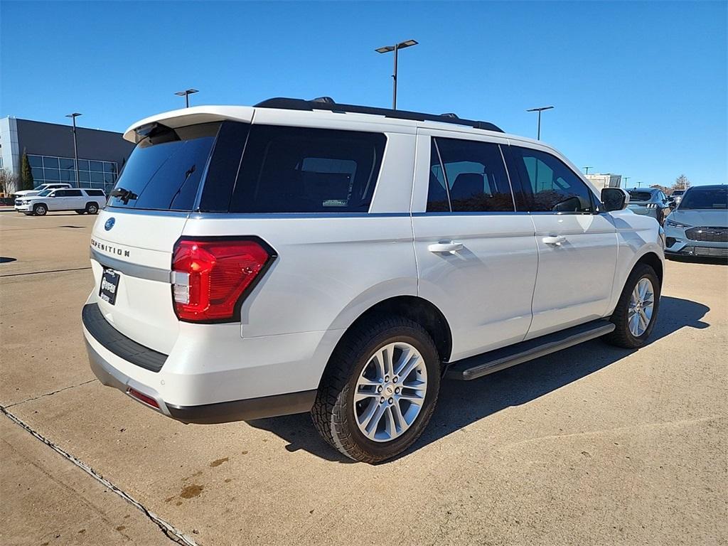 new 2024 Ford Expedition car, priced at $68,513