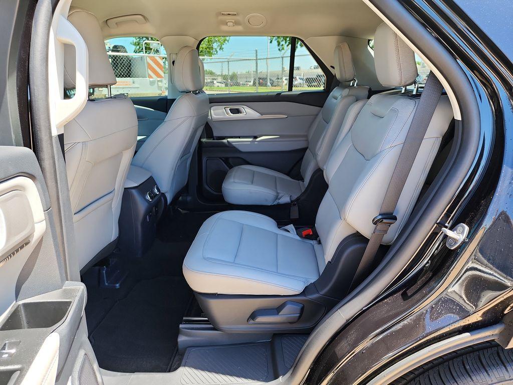 new 2025 Ford Explorer car, priced at $40,710