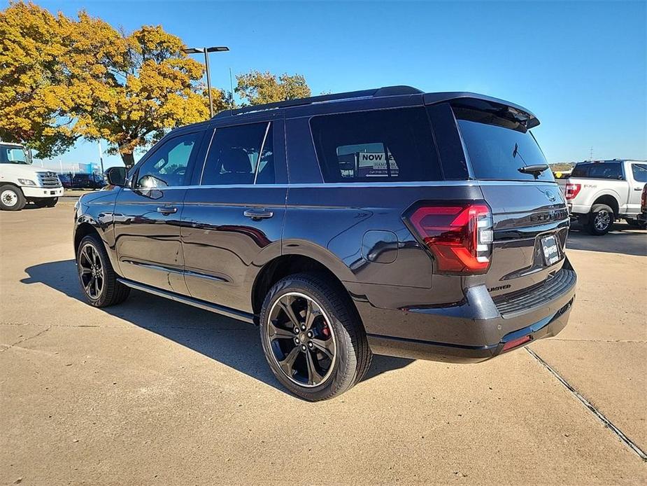 new 2024 Ford Expedition car, priced at $74,909