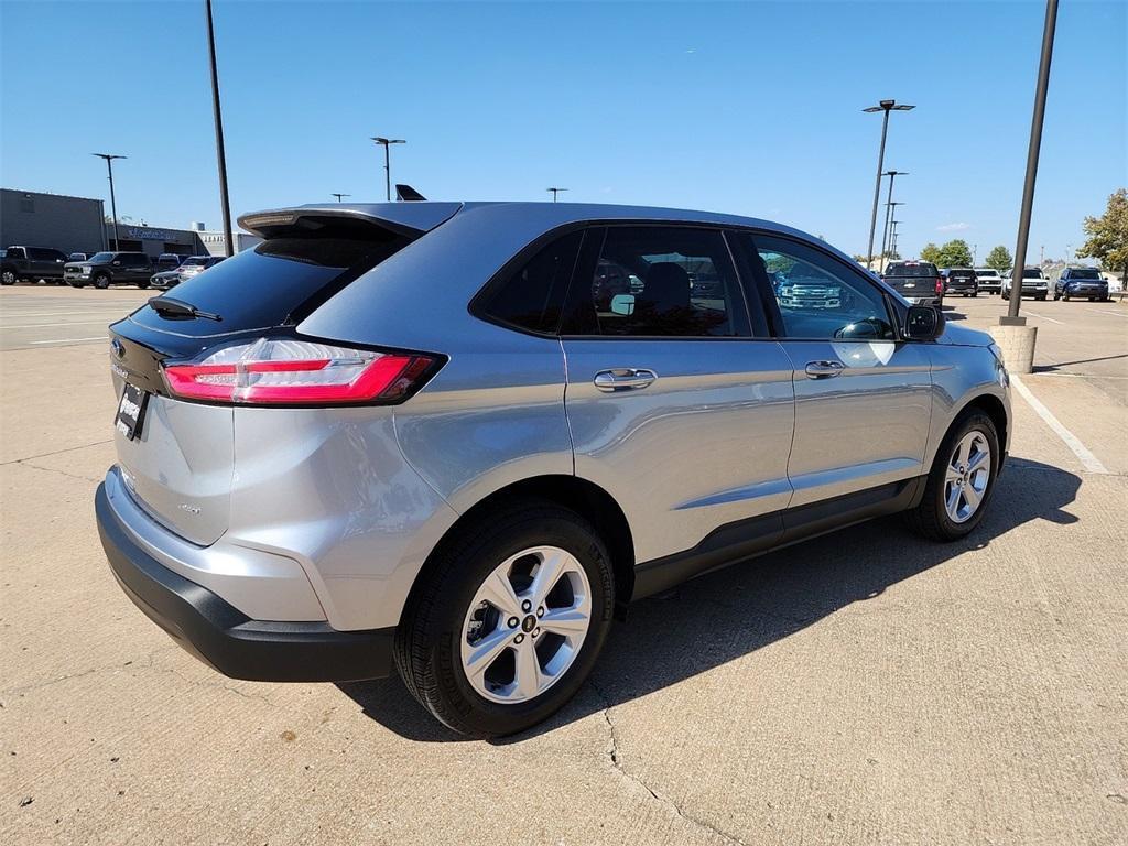 new 2024 Ford Edge car, priced at $30,852