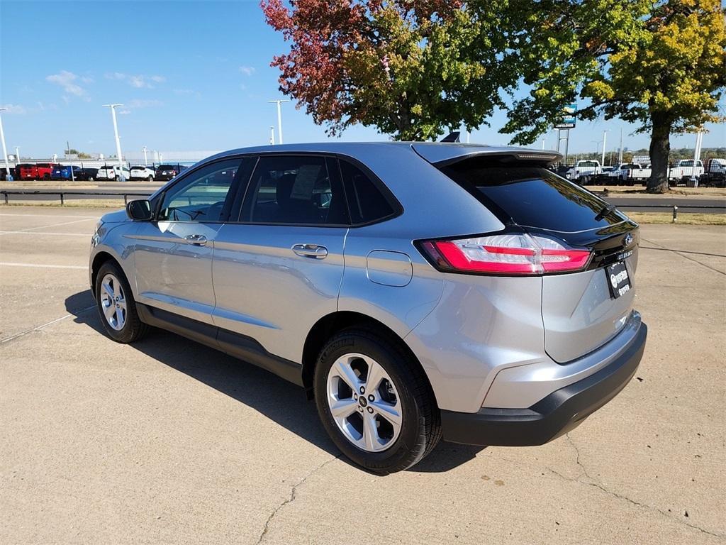 new 2024 Ford Edge car, priced at $30,852