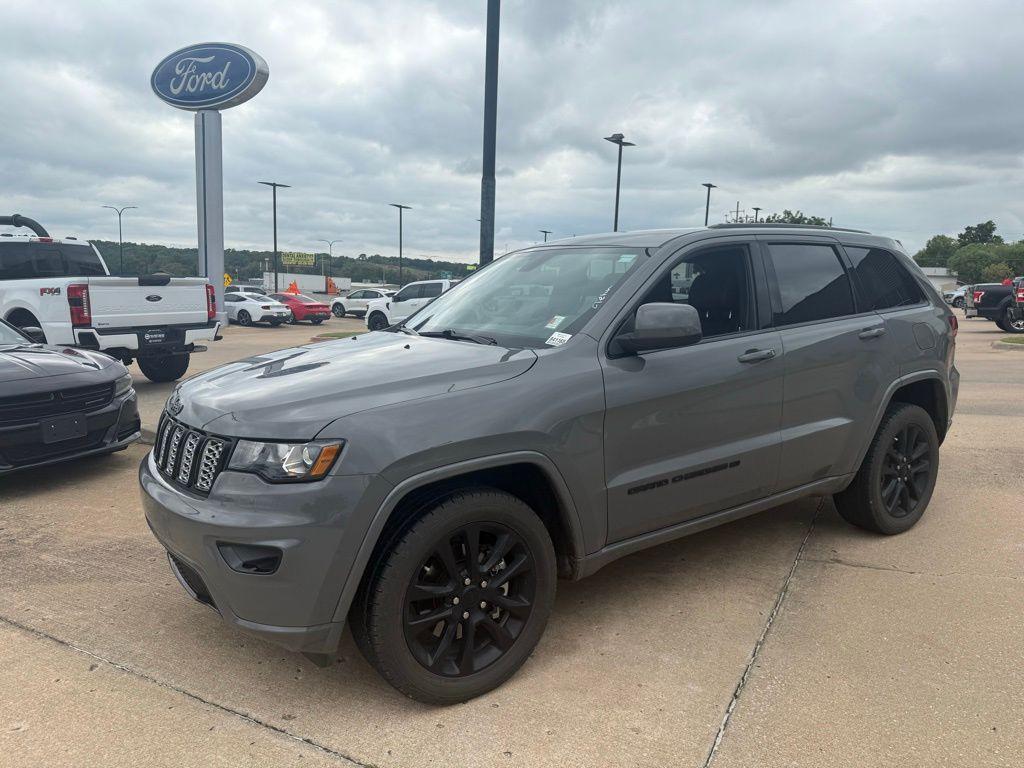 used 2022 Jeep Grand Cherokee WK car, priced at $23,988